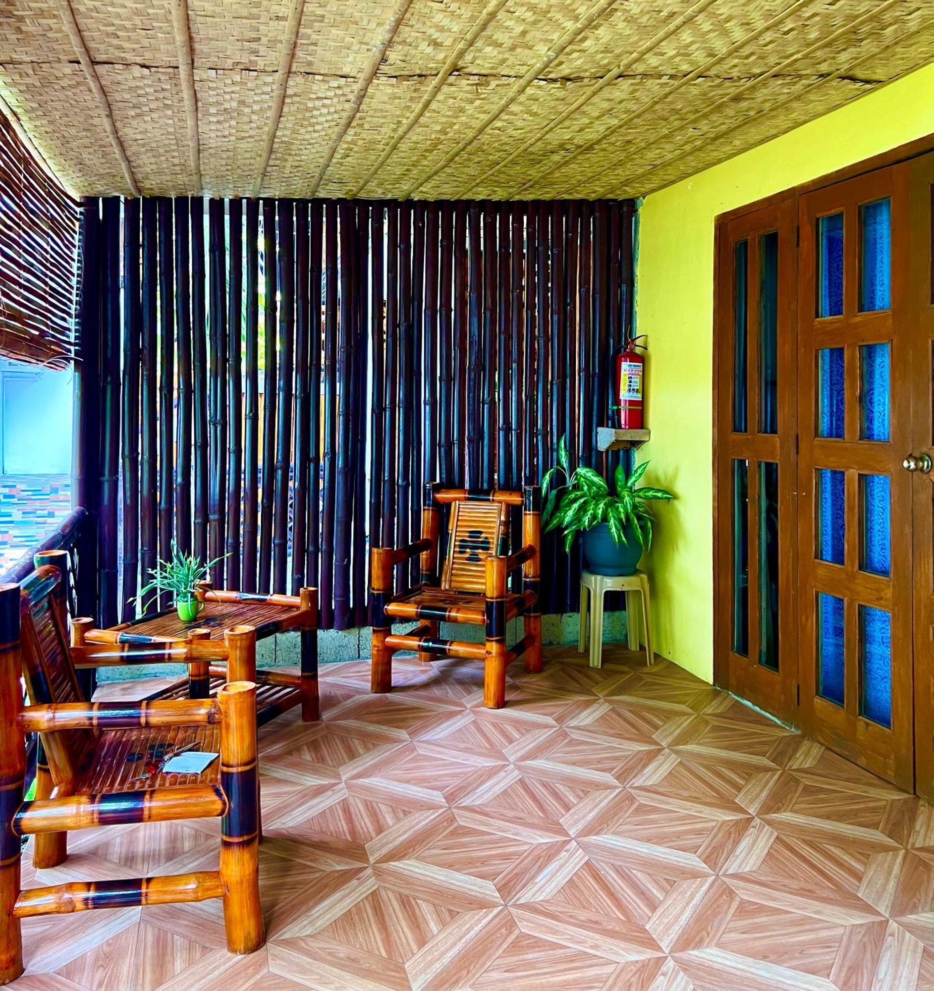 Carles Treasure Beach Resort מראה חיצוני תמונה
