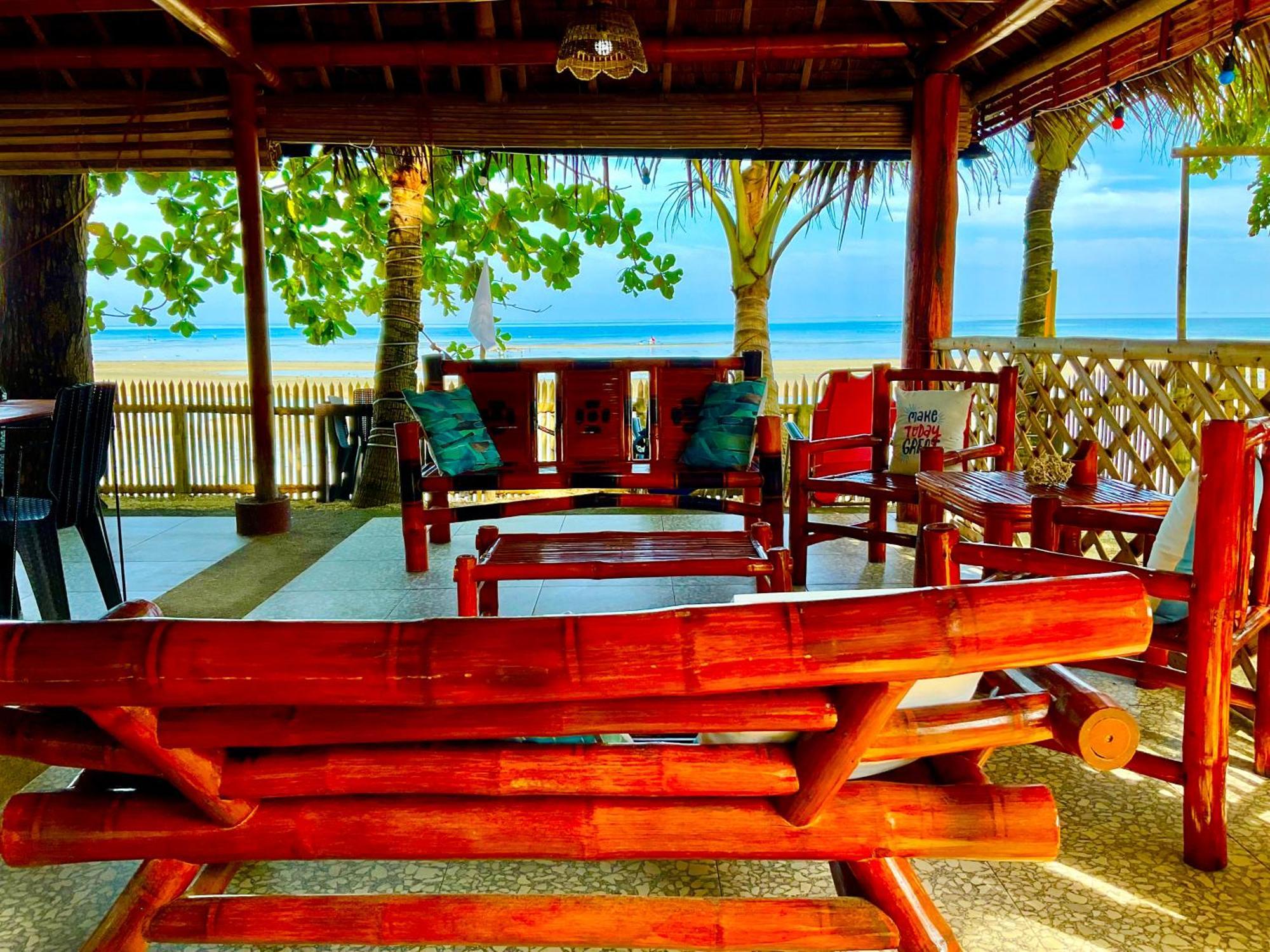 Carles Treasure Beach Resort מראה חיצוני תמונה